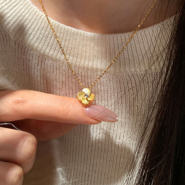 Wholesale Filigree Zircon Flower long necklace