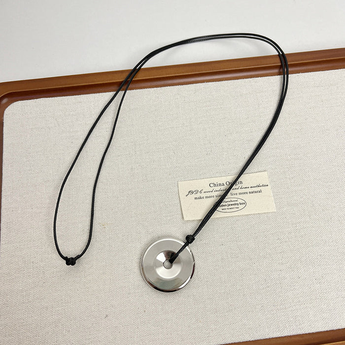 Wholesale Sweater chain, irregular geometry, heart-shaped comb pendant, necklace, adjustable drawstring, accessory