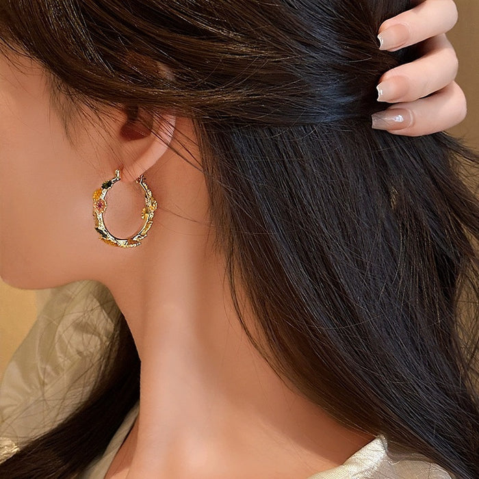 Wholesale Unique light luxury high-end ring ear buckle earrings