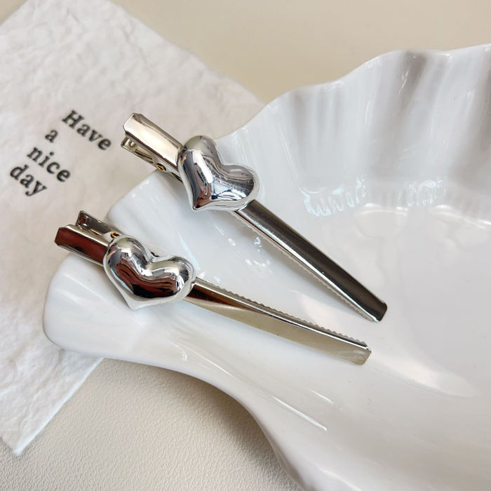 Wholesale silver Love Hair Clip Exquisite Simple Clip Front Side Clip New