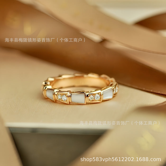 Wholesale Ring niche design, high-end feel, diamond inlay, light luxury