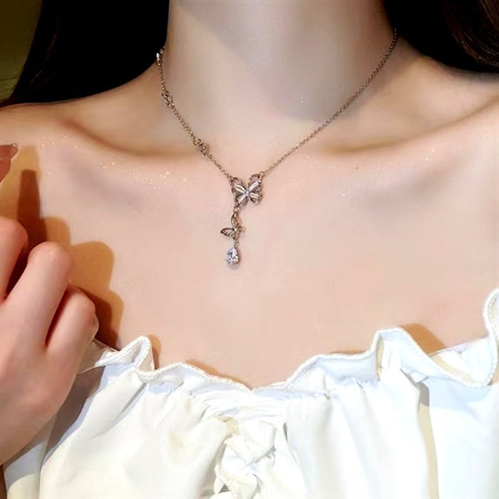 Wholesale Light luxury, niche fashion, high-end feeling, collarbone chain, cat's eye stone, butterfly, water droplet pendant necklace with accessories