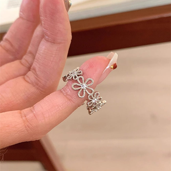 Wholesale Lace Wreath Hollow Flower Ring Gentle Temperament Niche High-end Finger Ring Open for Women