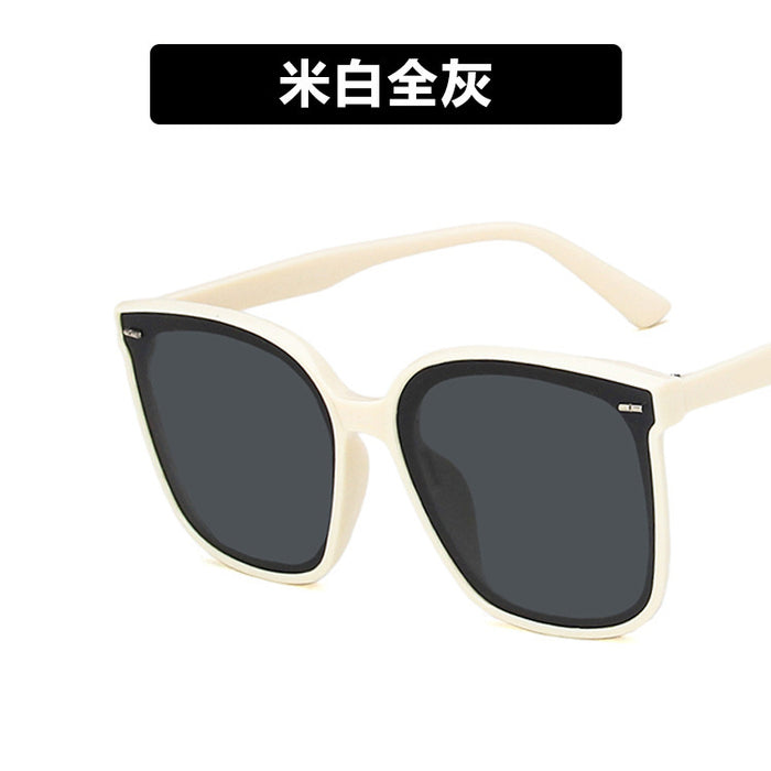 Wholesale Sunglasses Box Sunglasses UV resistant Glasses Trendy Retro Personality