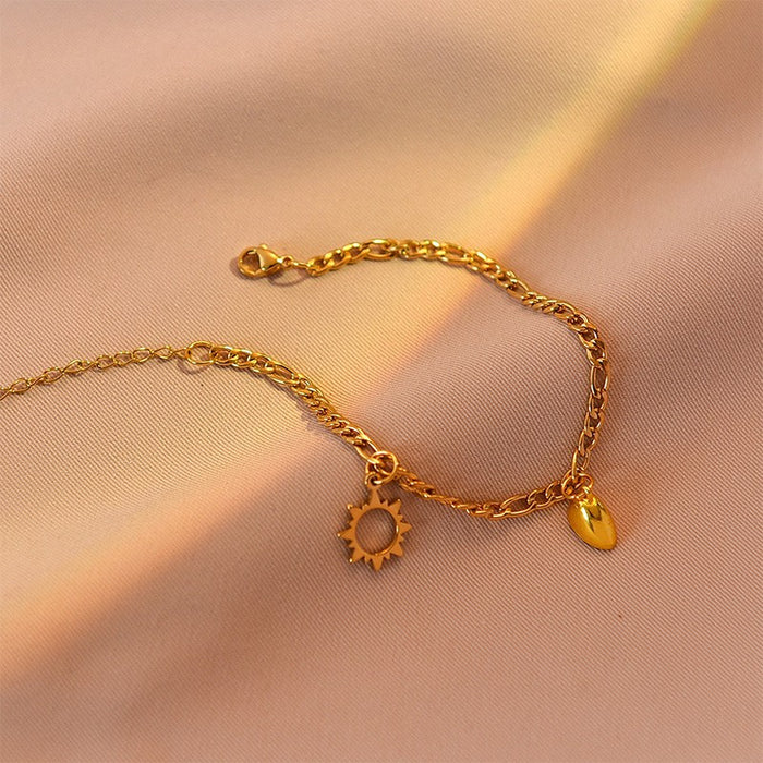 Wholesale Retro sun and moon heart-shaped magnetic clasp stainless steel bracelet