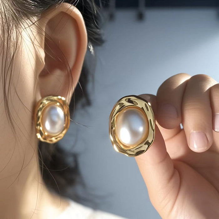 Wholesale Pearl earrings light luxury personality temperament does not fade titanium steel earrings new product