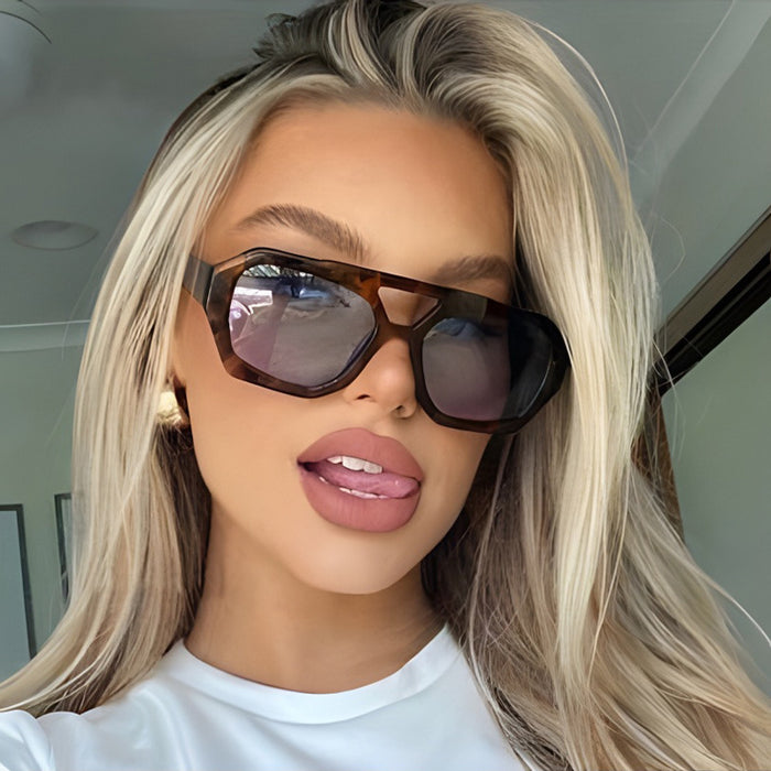 Wholesale Irregular contrasting sunglasses, retro sunglasses, personalized glasses