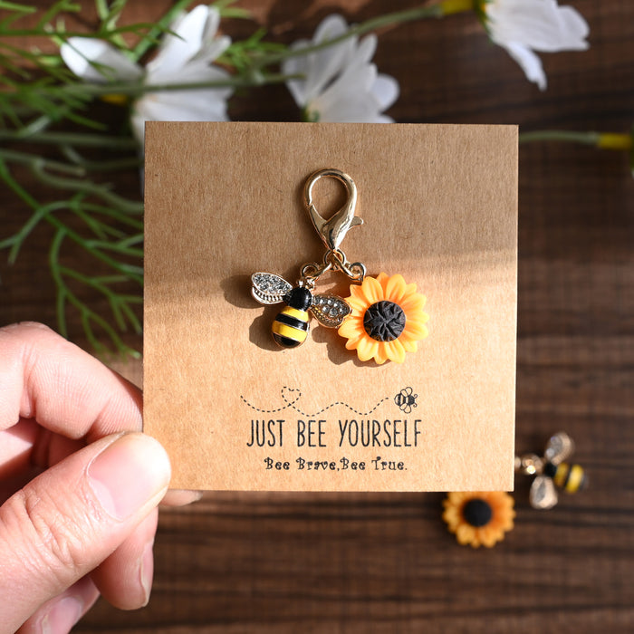 Wholesale Cute bee and sunflower keychains