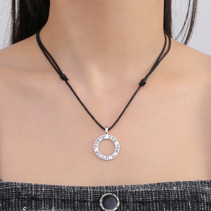 Wholesale Stainless steel leather rope necklace with a simple circular pendant