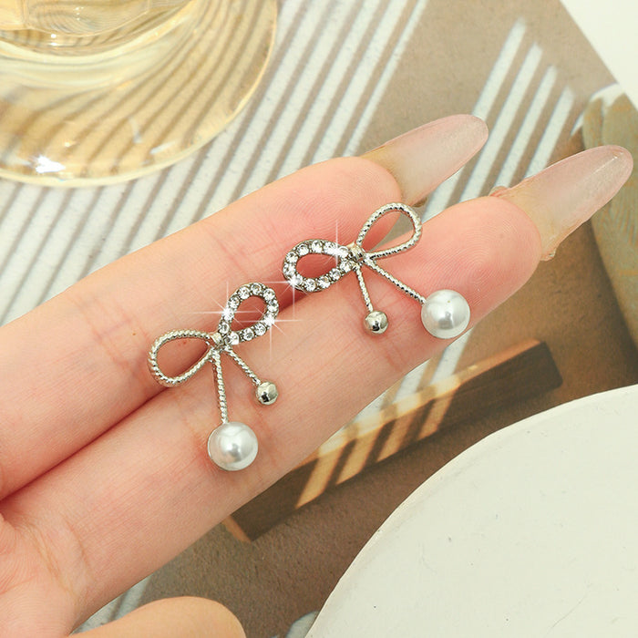 Wholesale Silver Needle Fashion Style Bow Inlaid Diamond Earrings Personalized Design Earrings