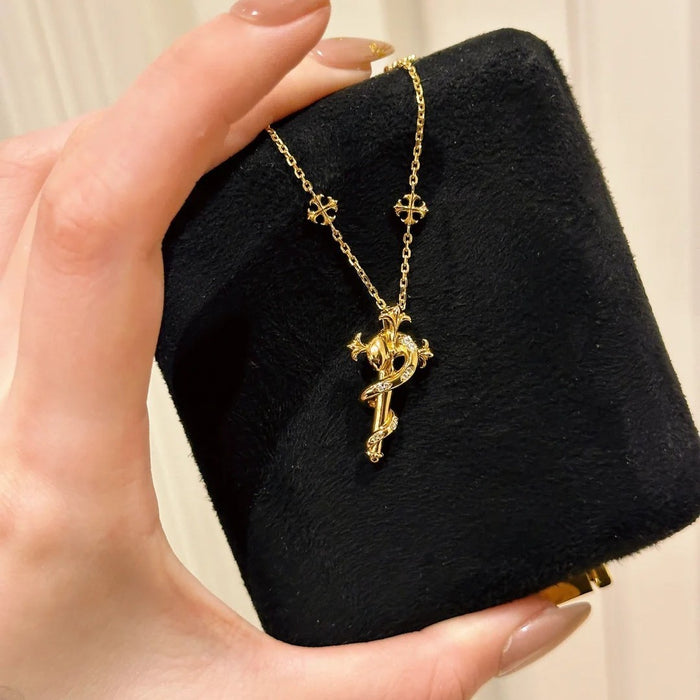 Wholesale S925 Sterling Silver Scepter Spirit Snake Necklace  Ancient Fa Spirit Snake Necklace Women's Retro Necklace