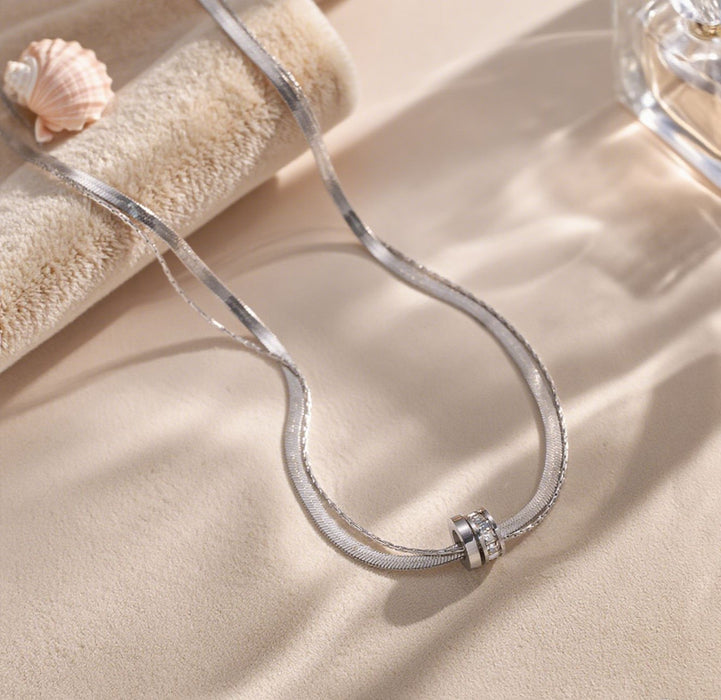 Wholesale 2pcs Simple and stylish  snake chain cross- hop jewelry chain set stainless steel chain necklace