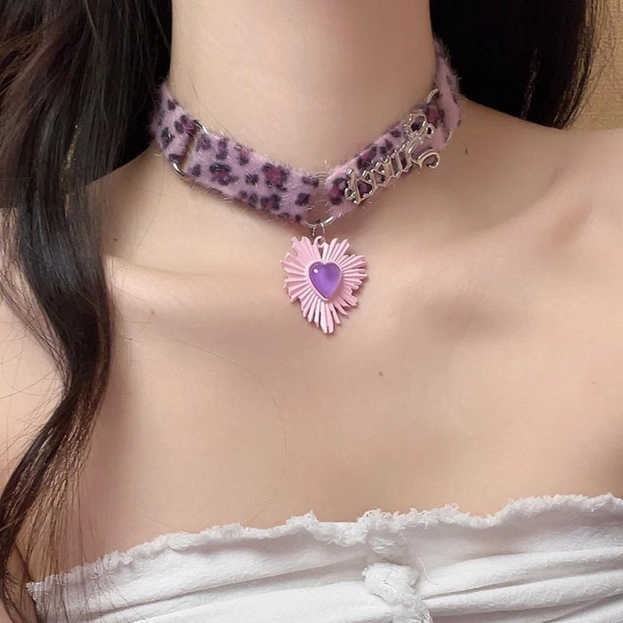 Wholesale Purple Leopard Print Heart Plush Collar