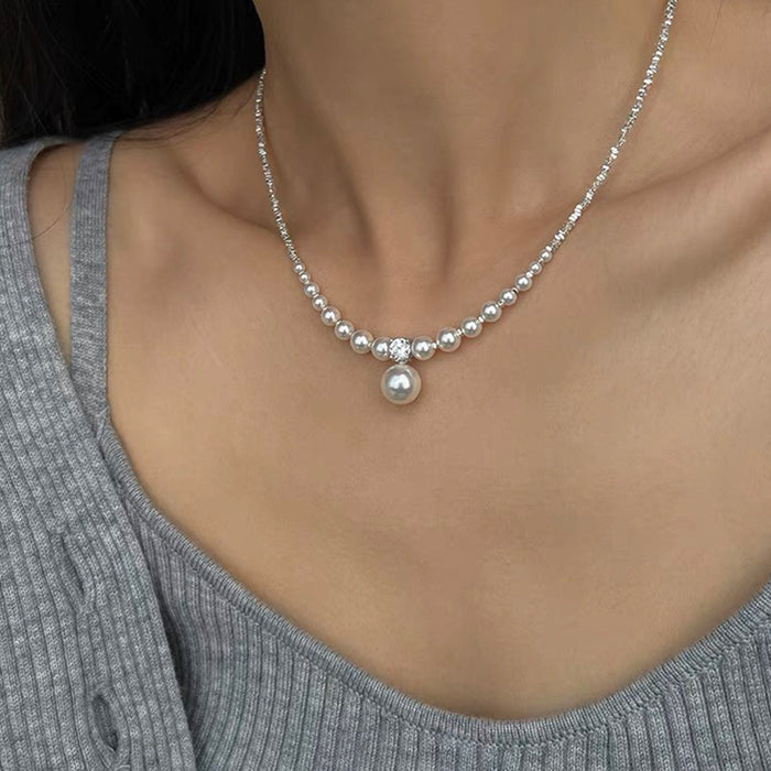 Wholesale Light luxury style pearl necklace, personalized, fashionable, versatile, elegant, simple, high-end, collarbone chain