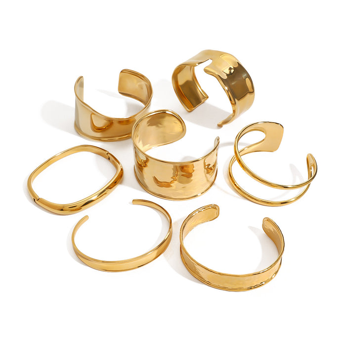Wholesale Stainless steel exaggerated gold bracelet with high-end feel, open bracelet made of titanium steel, and hand jewelry