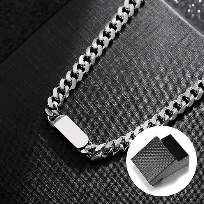 Wholesale Cuban chain necklace, high-end feel chain, simple and versatile sweater chain, niche vegetarian chain jewelry