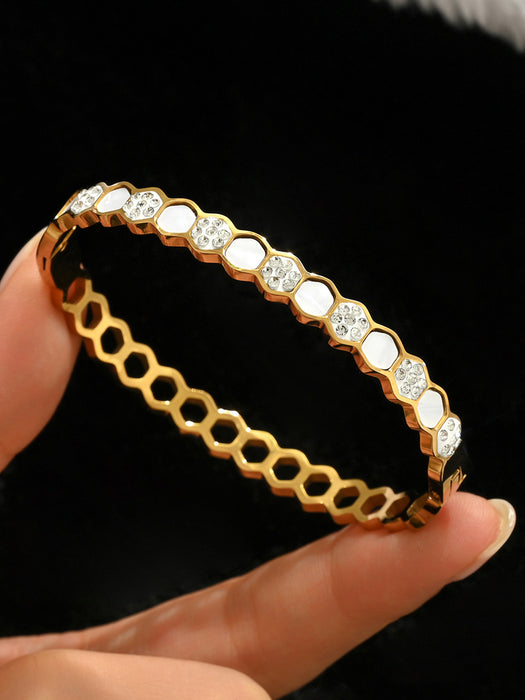 Wholesale Stylish Geometric Mother Of Pearl Rhinestone Bracelet Titanium Steel Gold Finish Everyday Jewelry Accessory