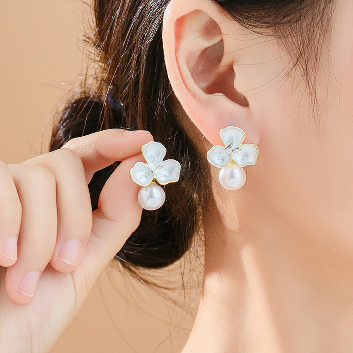 Wholesale  Flower Pearl Earrings Women's Niche Unique