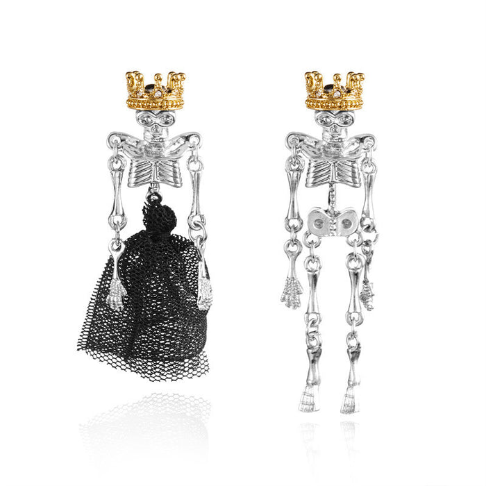 Wholesale Exaggerated retro bride and groom crown skull earrings female personality   earrings