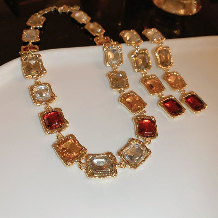 Wholesale Diamond-encrusted Square Choker Necklace Collarbone Necklace