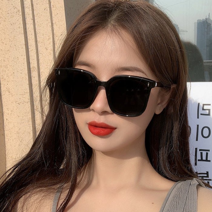 Wholesale Retro sunglasses with UV protection and slimming effect