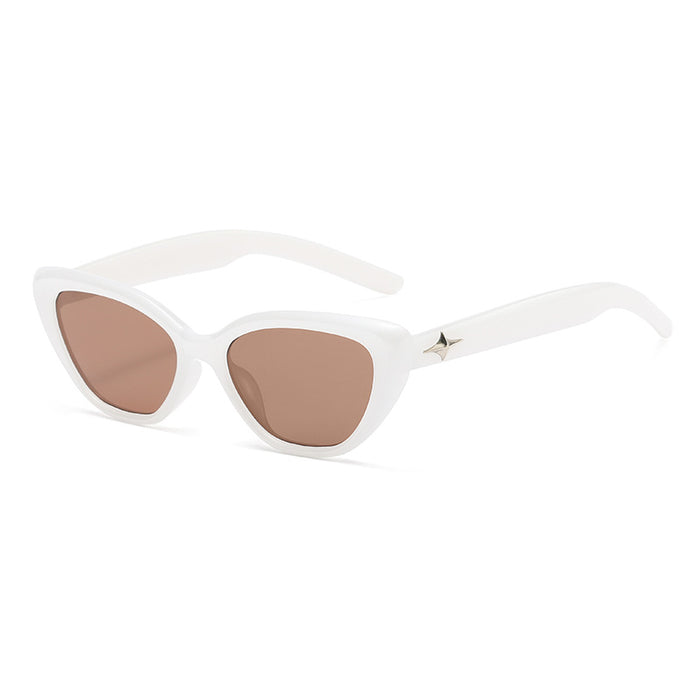 Wholesale Cat-eye small face sunglasses for women black small frame sunglasses sun protection style photo shoot