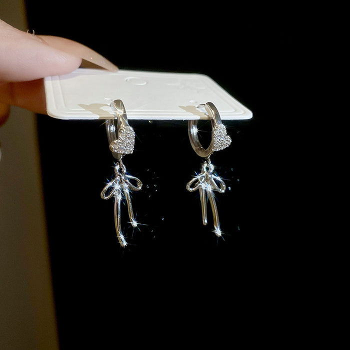 Wholesale Four-Leaf Flower Pearl Earrings for Women