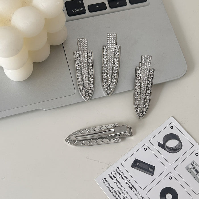 Wholesale New silver full diamond droplet shaped hair clip, duckbill clip, versatile, side shiny and broken hair clip