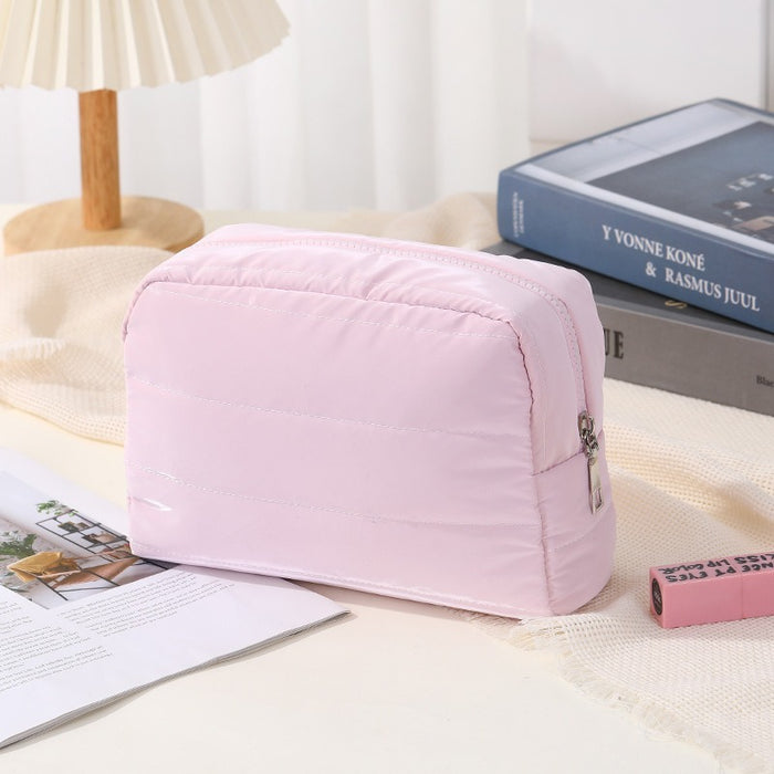 Wholesale Quilted Waterproof Polyester Cosmetic Bag Large Capacity Lightweight Handbag Style Women S Travel Toiletry Organizer