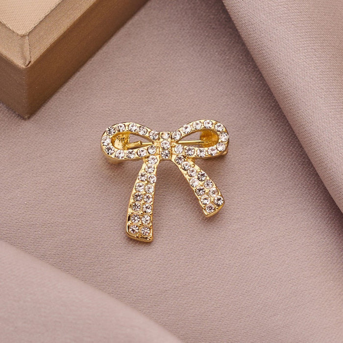 Wholesale Super Sparkling Butterfly Knot Pin Mini Anti glare Broch Decorative Cardigan Buckle Clothing Fixing