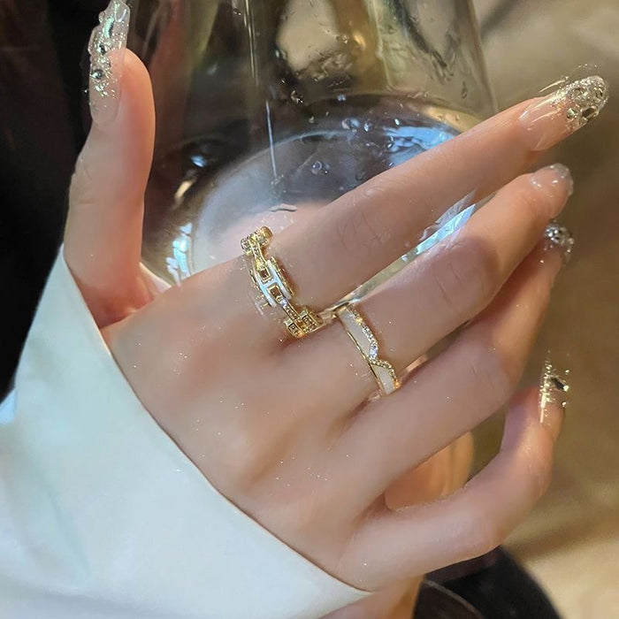 Wholesale Luxurious Shell Letter Exquisite Stacked Women's Niche Luxury Fashion Ring