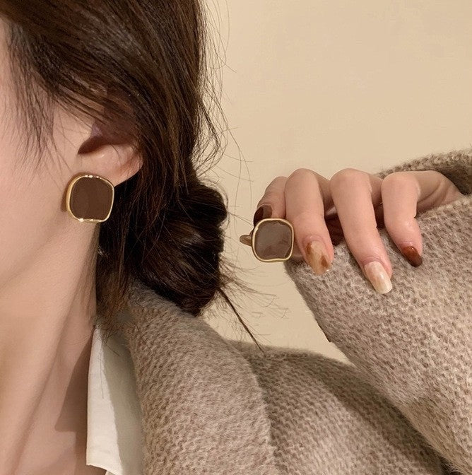 Wholesale Vintage Irregular Square Earrings