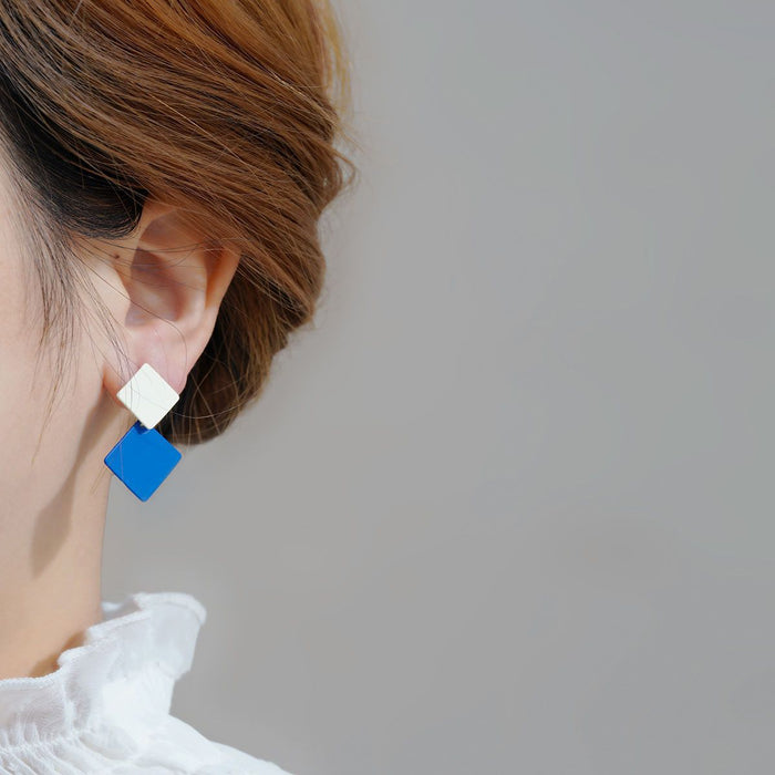 Wholesale Ear studs, niche square, unique earring style earrings