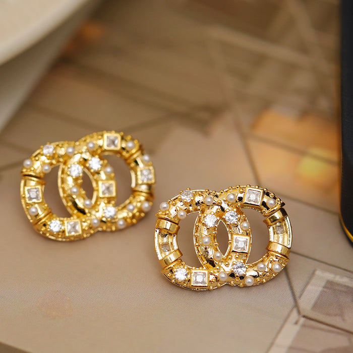 Wholesale Copper Inlaid Zircon C Letter Earrings JDC-ES-HanJie001