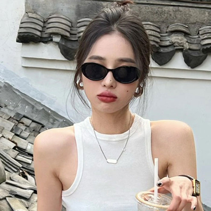 Wholesale Sunglasses high-end retro black oval new sunglasses UV resistant