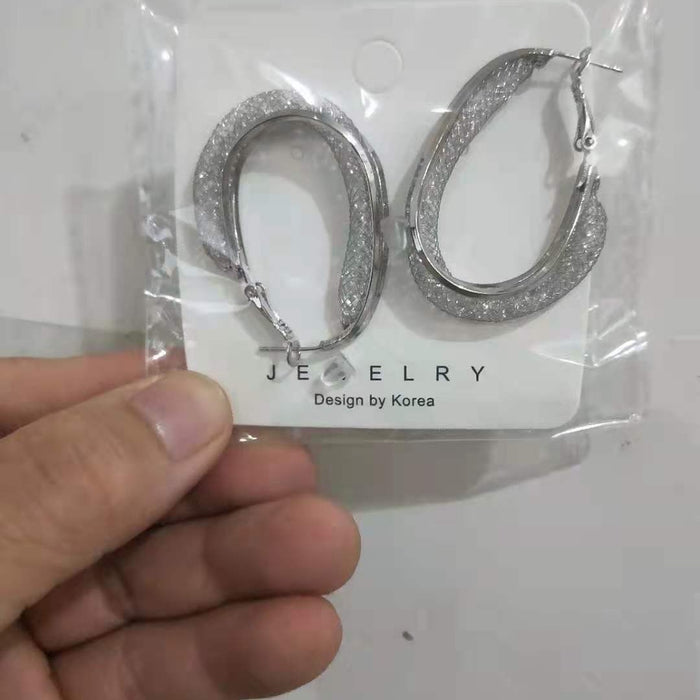 Wholesale rismatic clip net earrings micro inlay women's earrings independent packaging can be a generation of hair