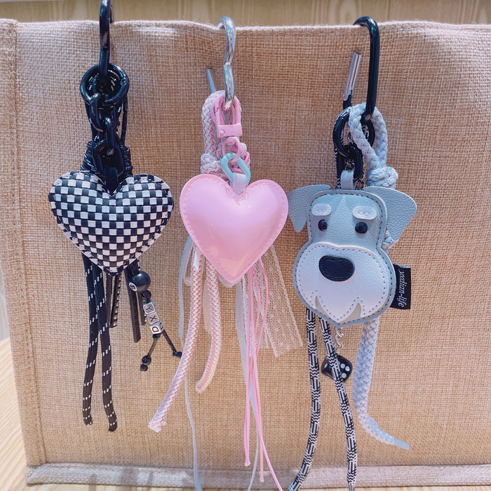 Wholesale Original DIY leather keychain cartoon figurine hanging accessories wholesale creative backpack exquisite pendant small accessories