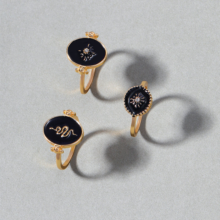 Wholesale Retro minimalist jewelry disc set with diamond studded starry sun overlay ring, snake shaped electroplated women's ring set