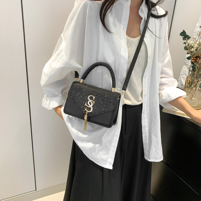 Wholesale Retro Small Square Crossbody Bag - Women' s PU Leather Black ing Detail Boutique Resale Fashion Accessory