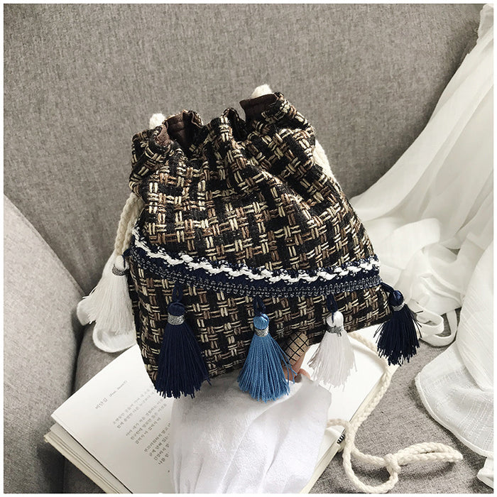 Wholesale Cotton Bucket Bag with Tassel for Women Ethnic Style