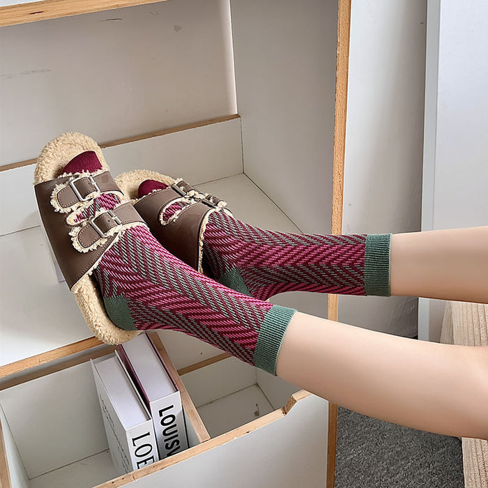 Wholesale New socks, retro mid tube double needle socks, stacked socks