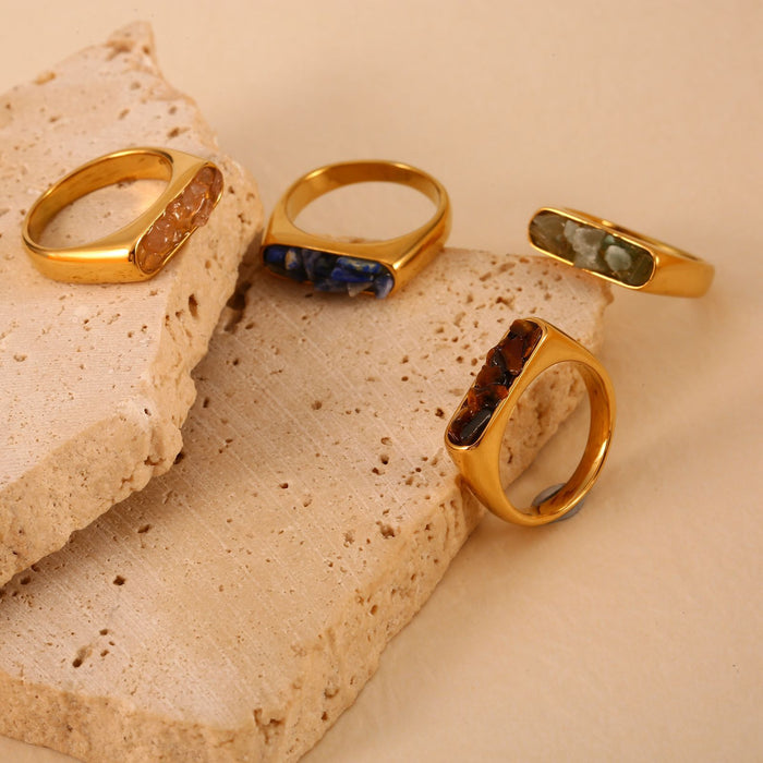 Wholesale Original design: Gold stainless steel inlaid with natural crushed stone ring, fashionable and trendy, multi colored jewelry wholesale