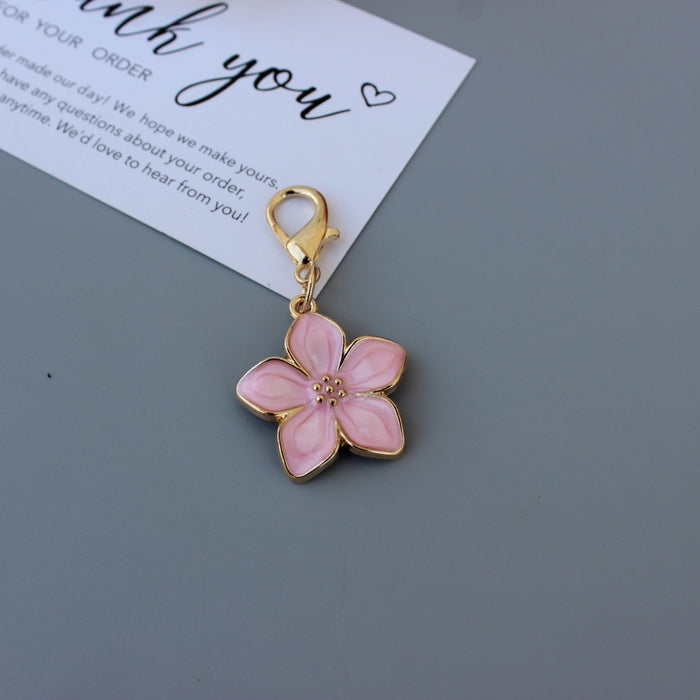 Wholesale Pearlescent colorful small flower classic flower pendant keychain bag decoration