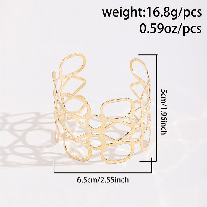 Wholesale Fully Managed Jewelry Personalized Smooth Alloy Bracelet Fashionable Hollow Wide Geometric Bracelet