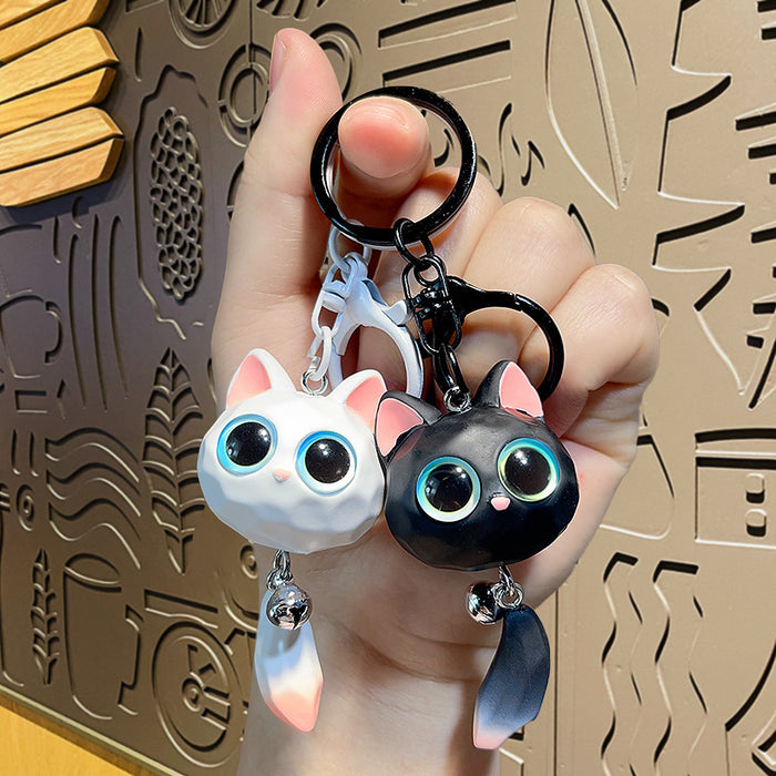 Wholesale Cute cartoon big-eyed cat head resin couple hanging tail cat pendant small gift doll key