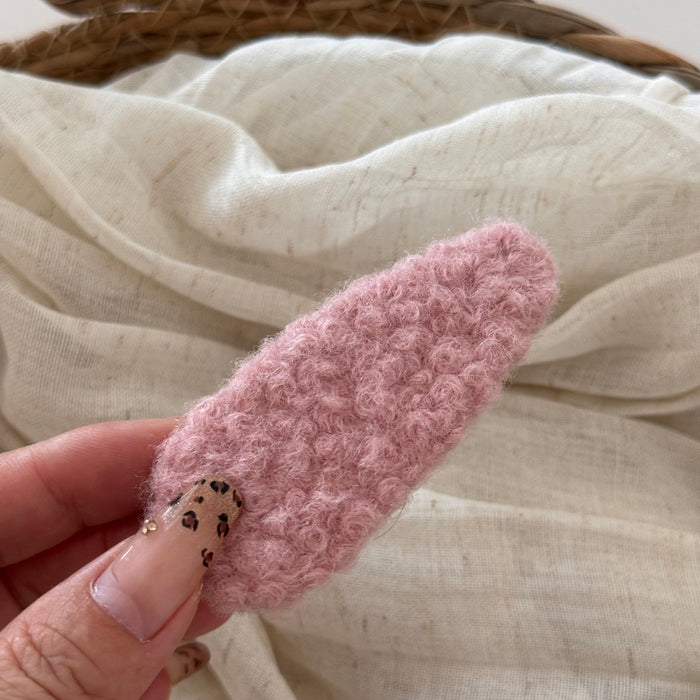 Wholesale Plush Hair Clips with Colorful Lamb Wool on the Side