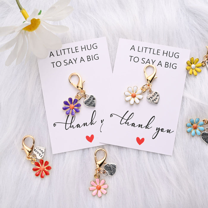 Wholesale Multiple colors of small flower and heart keychains
