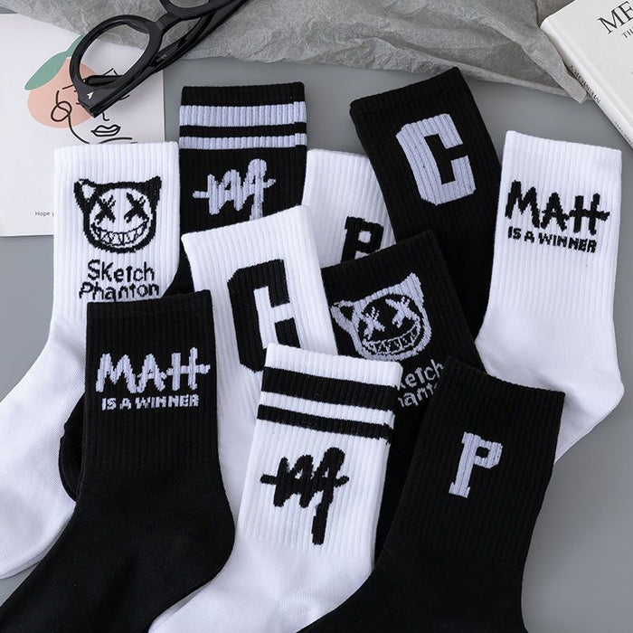 Wholesale Socks women' s sports socks cotton socks white stockings autumn and winter