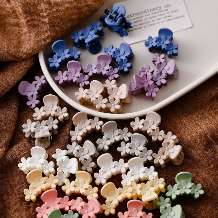 Wholesale 50pcs/set New flower frosted grip clip, cute children's mini shark clip, back of head clip, hair clip
