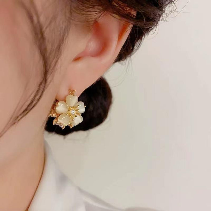 Wholesale Two-piece zircon flower earrings exquisite light luxury high-grade temperament Super fairy all-match Opal ear buckle earrings small